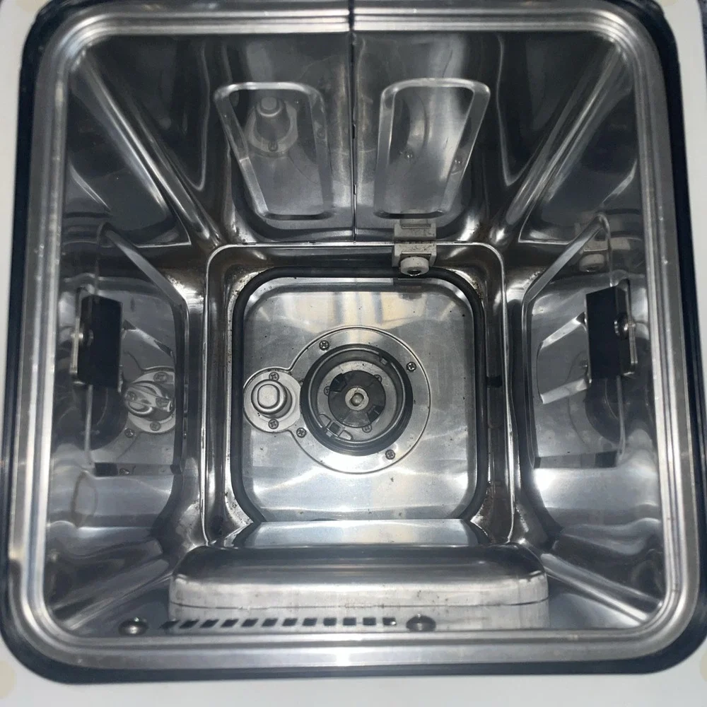 Hitachi HB-B201 Automatic‎ Home Bakery Plus Bread Maker Dough Jam Rice